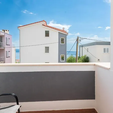 Apartment Sunset Podstrana