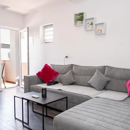 Sunset Apartment Podstrana