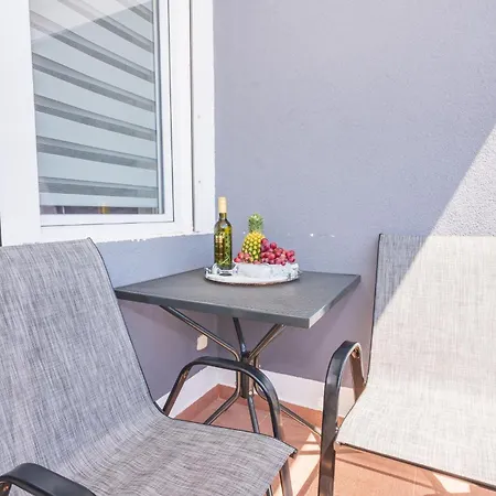 Sunset Apartment Podstrana